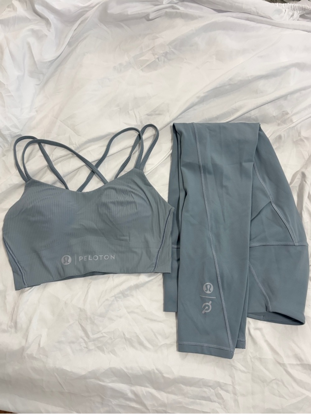 Peloton Lululemon Women's Like a Cloud Bra and Align Leggings Set in Steel Blue